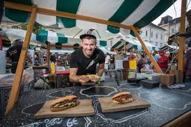 Durch die geografische lage des landes stehen der slowenischen küche frischer. Speisemarkt Offene Kuche In Ljubljana Slowenien Reisefuhrer