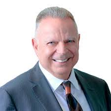 Timothy Corey's Instagram, Twitter & Facebook