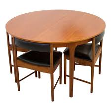 Pin By Susan Szabo On Carriage Houses In 2020 Mid Century Round Dining Table Antique Dining Room Sets Circular Dining Table