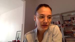 Chloé robichaud (born january 31, 1988) is a canadian director best known for her debut film sarah prefers to run. Chloe Robichaud Grande Diplomee Youtube