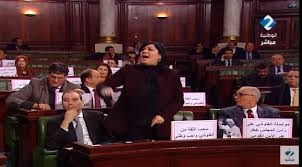 أعلنت كتلة الحزب الدستوري الحر المعارضة في تونس، الأربعاء، أنها ستشكو قضائيا ضد رئيس البرلمان راشد الغنوشي، على خلفية اتهامه بالتدليس والتحايل في قضية صندوق قطر للتنمية، الذي. Ù…Ø± Ø© Ø£Ø®Ø±Ù‰ Ø¹Ø¨ÙŠØ± Ù…ÙˆØ³ÙŠ ØªØ¹Ø±Ø¨Ø¯ ÙÙŠ Ø§Ù„Ø¨Ø±Ù„Ù…Ø§Ù† ÙˆØªØªØ³Ø¨ Ø¨ ÙÙŠ Ø¥ÙŠÙ‚Ø§Ù Ø§Ù„Ù…Ø¯Ø§ÙˆÙ„Ø§Øª