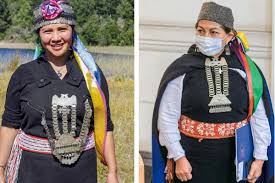 In 2021, loncón was elected as one of the representatives of the mapuche people for the chilean constitutional convention. Las Distancias Que Explican El Voto En Blanco De Natividad Llanquileo En La Votacion De Elisa Loncon Para La Presidencia Diario Financiero