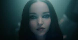 Dove Cameron's "Boyfriend" Heads For Top 10 At Pop Radio