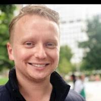 40+ "Tom Gault" profiles