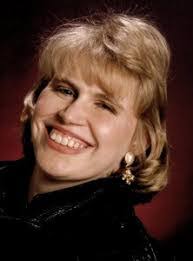 Laurie Boyce's Instagram, Twitter & Facebook