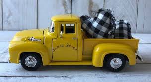 Metal Farm Truckpersonalized Truck Farmhouse Truck Decor Etsy Farm Trucks Car Model Vintage Pickup Trucks