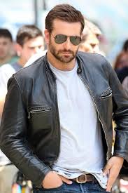 Here are 5 style lessons you can learn from the hangover actor. Style Guide How To Dress Like Bradley Cooper Man Of Many