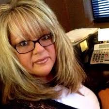 Nicole Bieker's Instagram, Twitter & Facebook