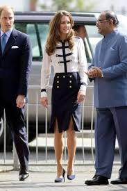 First lady jill biden then steps in and beckons her husband toward her, before leading him away by the hand as diners laugh out loud. 12 Kate Middleton Mode Ideen Kate Middleton Stil Herzogin Von Cambridge Kate Middleton