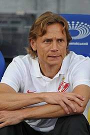 Valeri karpin ist ein ehemaliger fußballspieler aus россия, (* 02 февр. Karpin Valerij Georgievich Vikipediya