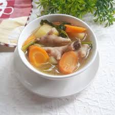 Dikutip dari instagram @kulinerigram, berikut resep membuat sup ayam kampung yang simpel, gurih dan menggunggah selera makan, jumat (18/6). Resep Sup Kentang Dan Wortel Sedang