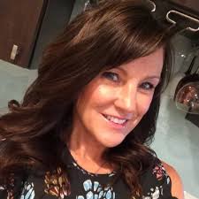 Carrie Cross (@carrie_cross)