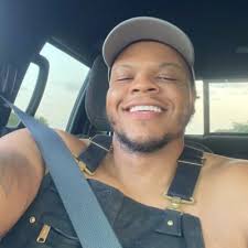 Hardin Winn FTP™ (@__MrRightNow_)