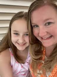 VOTE: GNA's Mother Daughter Look Alike Contest