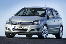 Opel Astra H Opel Toyota Auris Hatchback