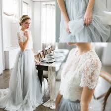 Maybe you would like to learn more about one of these? Einzigartige 2019 Zwei Stucke Weiss Und Grau Brautkleider Kurzarm Lace Top Tullrock Eine Linie Brautk Graue Hochzeitskleider Tullrock Outfits Graue Brautkleider