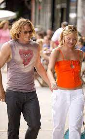 Samantha is proud to call st. Samantha Jones From Sex And The City S Best Outfits I D