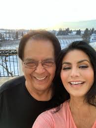 My father, Grand Chief Ronald Derrickson and I in beautiful Kelowna. 💗💗💗  #kellyderrickson #wearelove #newmusic #firstnations #westbank #youtube  #spotify #amazonmusic #spreadlove #country #tribal #rock