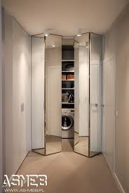 Pin Di Sema Can Su Apartament Na Woli W Warszawie Arredamento Lavanderia Arredamento Piccolo Bagno Armadio Lavanderia