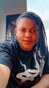 When a lady had to be careful with her handbag