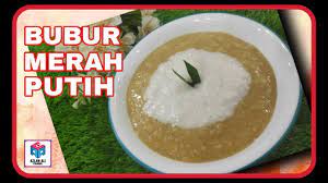 Bubur merah dan bubur putih sebagai simbolis atau biasa disajikan juga pada pemberian nama saat bayi kepercayaan masyarakat setempat bubur merah dan putih melambangkan keberanian dan. Bubur Merah Putih Bubur Kesyukuran Tradisi Selatan Johor Melaka Orang Jawa Buburmerahputih Youtube