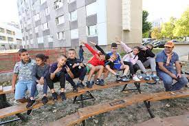 Retrouvez toutes les informations utiles sur cette école maternelle. Fete De Quartier Youri Gagarine Mairie De Romainville