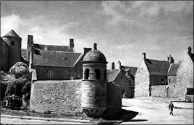 Finistere 29 Roscoff La Maison Des Johnnies Fr Lieux Prestigieux Photo Bretagne Roscoff Finistere