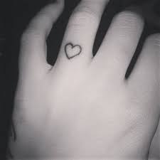 Cutelittletattoos Finger Tattoos Tattoos Heart Tattoo