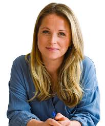 Rose Constantine's Instagram, Twitter & Facebook