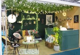 Work La Scenographie Du Stand Les Decos D Axelle A La Foire De Paris C By Clemence Foire De Paris Decorations De Stand Ambiance Salon