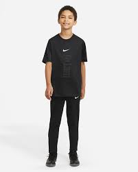 He is considered the world's most expensive player from a transfer value perspective by the cies and transfermarkt. Nike Dri Fit Kylian Mbappe Kurzarm Fussballoberteil Fur Altere Kinder Nike De