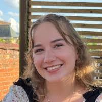 Isabel Kerr's Instagram, Twitter & Facebook