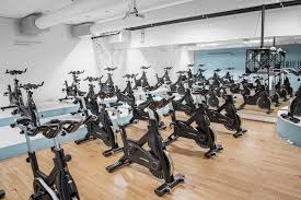 Träna i nya & fräscha lokaler med panoramautsikt & ny träningsutrustning. Gym I Eslov Trana I Eslov Pa Actic S Gym Karlsrobadet Actic