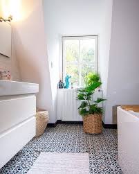 badkamer project afgerond tegels portugese verbouwen nieuwbouw architect toilet interieur wonen renoveren badkamer badkamerdecoratie schalkhaar