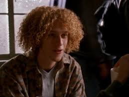 Watching Felicity for the first time since it aired and found Kirby in the  first season : r/Frasier