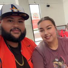 Dies anyone know when the new Lowes is opening?