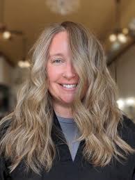 Holiday Hair Studio and Spa Gift & Greeting Cards