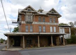 Traveler S Hotel Denison Texas Travel Hotels Denison Denison Texas