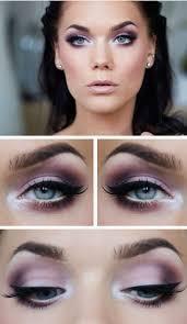 Smokey Eyes In Lilatonen Und Lidstrich Fur Blaue Augen In 2020 Smoky Eye Makeup Smokey Eye Makeup Smoky Eye Makeup Tutorial