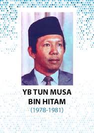 Berita terkini pengumuman senarai menteri kabinet baru malaysia 2021 dan rombakan menteri malaysia baru, perutusan khas perdana menteri malaysia ke 8 tan sri muhyiddin yaasin. Kpm Senarai Menteri Pendidikan