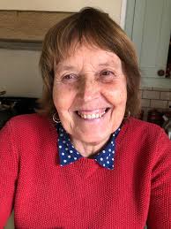 Hello everyone. I was Iris Gee when I went to Manning. There from 1963 to  1968. I was in Armagh house. Loved music (was in every choir going). Loved  English too but