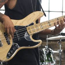 I saw some in a guitar mag for 45 quid each, thought it would be something fun to build with my dad when i see him, as i only see. How To Make Bass Effects Work For You Roland Australia