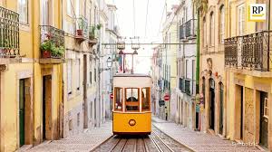Das jahr 2021 fängt schon. Corona Urlaubsguide Diese Regeln Gelten In Spanien Und Portugal