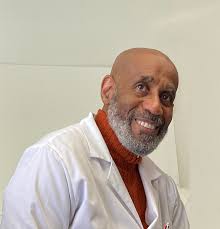 List > Faculty > People > Fashion Design