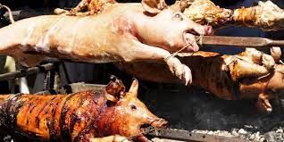 Dalam ada kriteria makanan yang di bagi menjadi 2 yaitu makanan halal dan haram. 4 Makanan Haram Dalam Islam Ini Sebabnya Dari Segi Ilmiah Merdeka Com