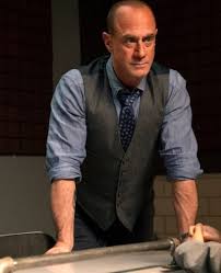 Elliot stabler returns to the nypd to battle organized crime after a devastating personal loss. Law Order Organized Crime Season 1 Episode 5 Review An Inferior Product Tv Fanatic