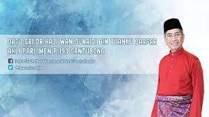 وان جنيدي بن توانكو جعفر; Facebook