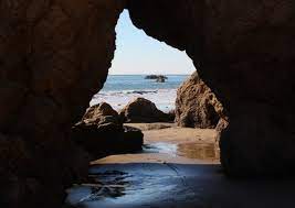9 Cool Sea Caves In Southern California