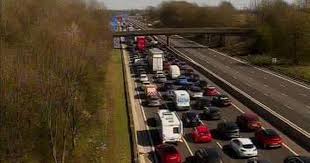 All traffic held and lengthy delays building on m6 in both directions between j37 (kendal/sedbergh) and j38 . Updates Crash Closes All Lanes On M6 Southbound Coventrylive