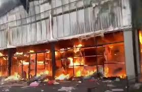 Jabulani mall in soweto) and violence. 1mobijg7pmlbmm